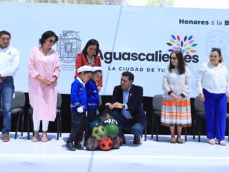 Inaugura Presidente Municipal Leo Montañez, Biblioteca en el Jardín de Niños "José Vasconcelos”