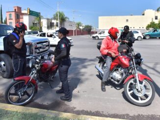 Revisan Policías Viales de Aguascalientes motocicletas a través del operativo "Guardián"