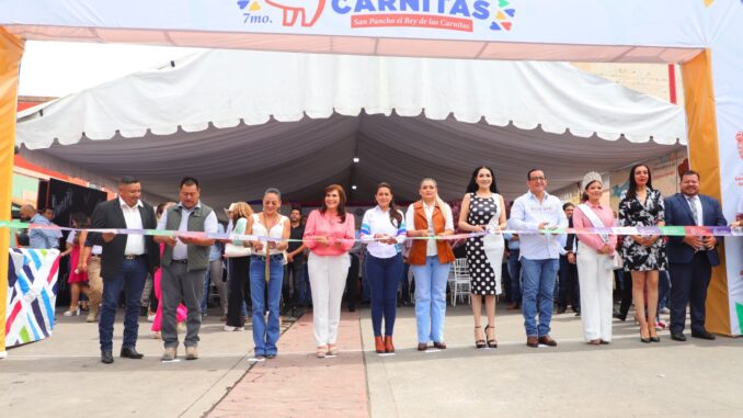 Inauguran Gobernadora Tere Jiménez y Alcaldesa Margarita Gallegos el 7o Festival de Carnitas en San Pancho