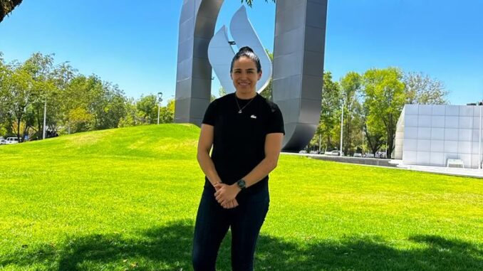 Karen Díaz, orgullosa egresada de la UAA que hizo historia al arbitrar en el mundial de Qatar 2022