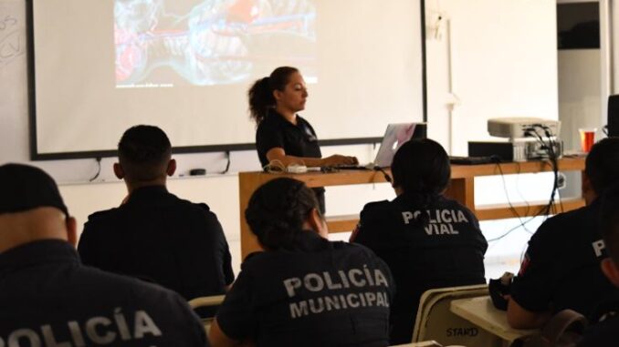 Instituto de Superior en Seguridad Pública Gradúa de Bachillerato a 37 Policías Municipales de Aguascalientes