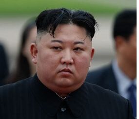 Kim Jong-un insta a su Ejército a prepararse "de manera ofensiva" ante una posible guerra