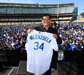 Dodgers retirará este viernes el número 34 de Fernando Valenzuela