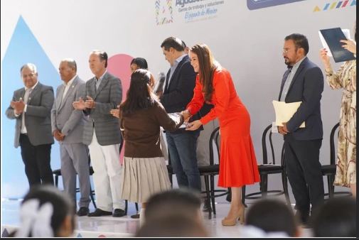 Entrega Gobernadora Tere Jiménez nuevos salones en la Secundaria 41 y anuncia la construcción de 3 nuevas escuelas en Villas de Nuestra Señora de la Asunción