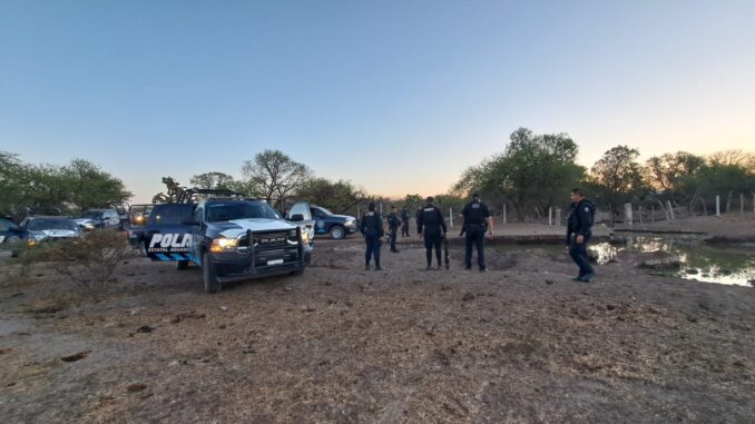 Frustran efectivos de la SSPE y de la Policía Municipal de El Llano intento de robo de vehículo