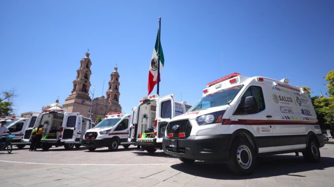 Recibe Gobernadora Tere Jiménez nuevas ambulancias y cerca de 700 Apoyos de la Beneficencia Pública para Aguascalientes