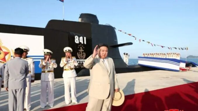  'Hero Kim Kun Ok', el nuevo submarino para ataques nucleares tácticos de Corea del Norte