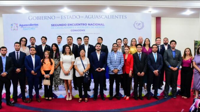 Asiste Alcalde Leo Montañez al Segundo Encuentro Nacional de Legisladores y Alcaldes