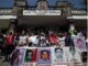 Padres de normalistas de Ayotzinapan piden investigar penalmente a Peña Nieto