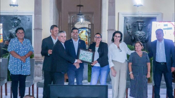 Entrega Municipio de Aguascalientes Premio al cuidado del Medio Ambiente 2023