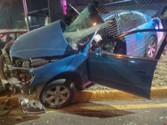 Policías Viales de Aguascalientes atienden reporte de accidente que se registró sobre Avenida Aguascalientes a la altura de fraccionamiento Casa Blanca