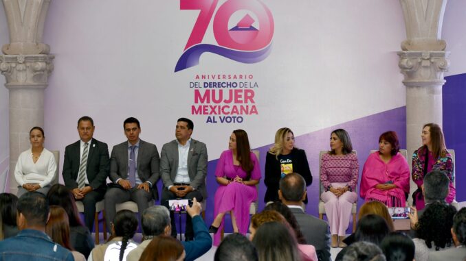 Conmemoran autoridades electorales y gubernamentales 70 aniversario del voto de las mujeres en México