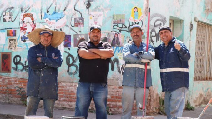 Continúa la Unidad Antigraffiti labores de restauración de la estética urbana