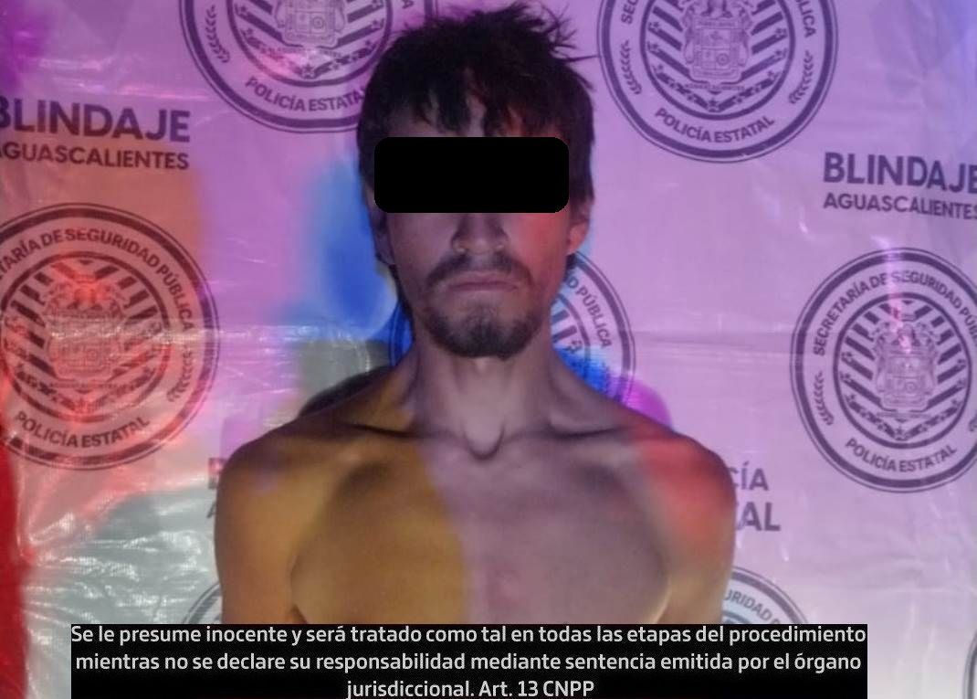 Detienen a sujeto por robo de vehículo