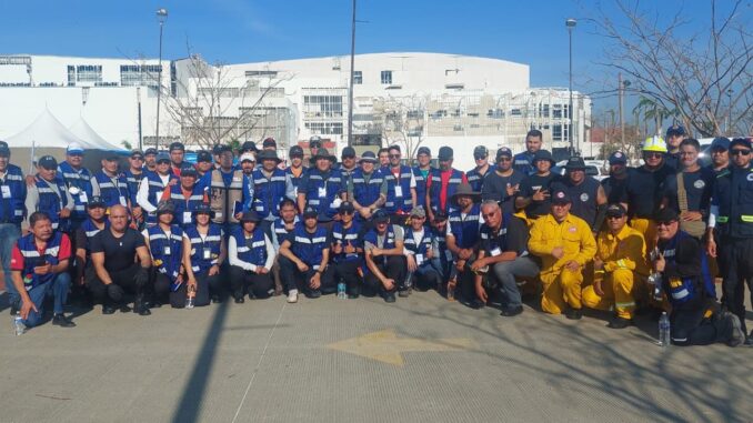 Cuerpos de Emergencia de Aguascalientes se suman a las labores de apoyo en Zona Cero de Acapulco, Guerrero