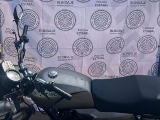 Aseguran motocicleta con reporte de robo