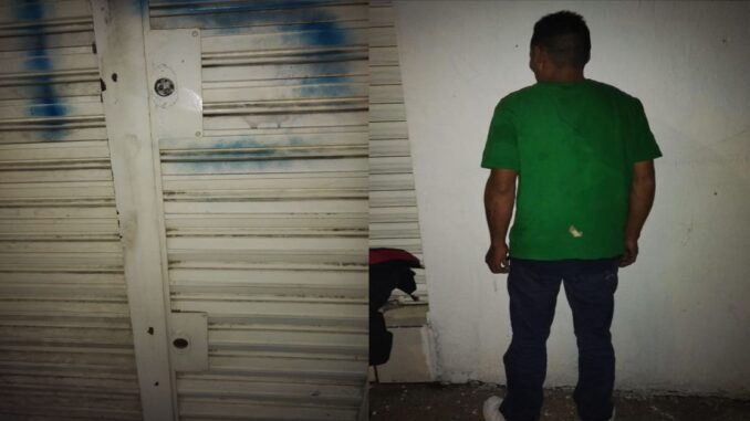 Luego de que intentara allanar un negocio en calles del fraccionamiento VNSA, Policías Municipales de Aguascalientes detienen a una persona