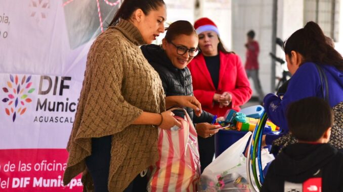 Municipio pone en marcha Campaña "Domingos de diciembre, días de donar en el DIF"