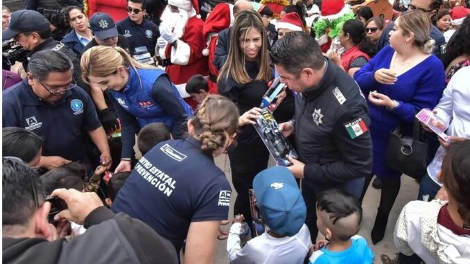 Policías Estatales acercan la navidad a niños y niñas de Aguascalientes