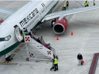 Luego de casi 5 horas de retraso, avión de Mexicana regresa de Tulum al AIFA