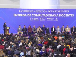 Con una inversión histórica de 275 millones de pesos, Gobernadora Tere Jiménez entrega 43 mil equipos de cómputo para fortalecer la educación en Aguascalientes