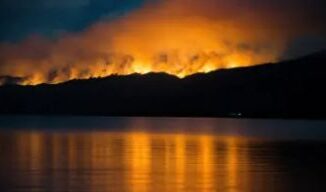 Incendio en un parque de la Patagonia argentina arrasa con más de 2 mil hectáreas