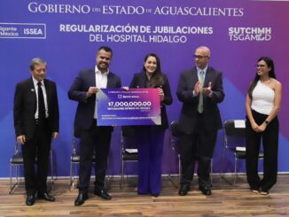 Entrega Gobernadora Tere Jiménez recursos para fortalecer el Programa de Jubilaciones del Hospital Hidalgo