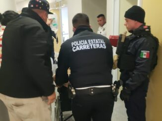 Policías Estatales auxilian con traslado a persona lesionada