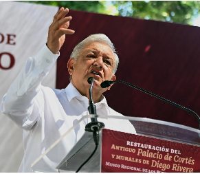 López Obrador confía en que su sucesora "va a continuar la transformación"