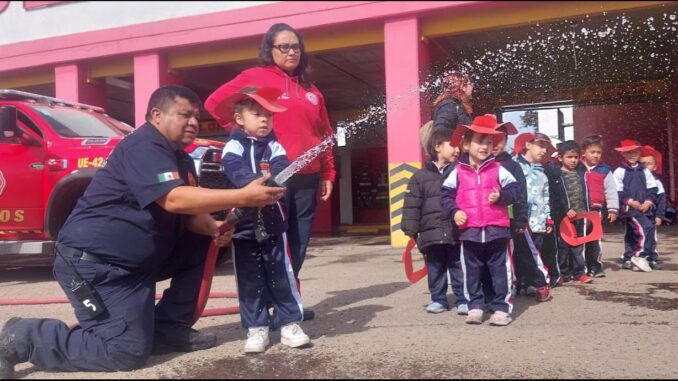 Invita Municipio de Aguascalientes a participar en el Programa "Bomberos en tu escuela"