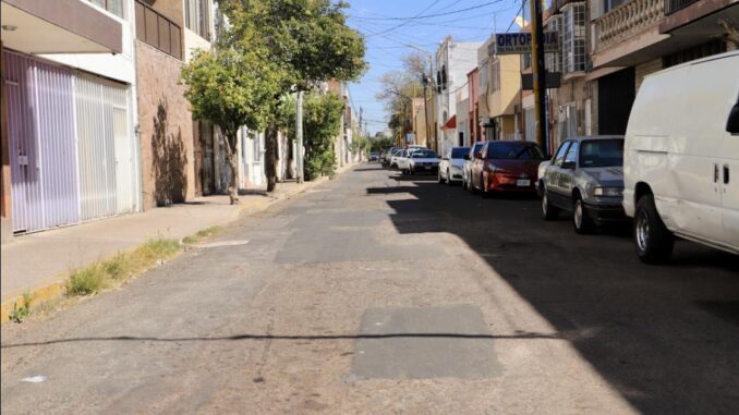 Inicia Municipio de Aguascalientes rehabilitación vial de la calle Primo Verdad