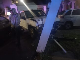 Policías Viales de Aguascalientes atendieron el reporte de accidente tipo choque múltiple qué se registró en el fraccionamiento Hacienda San Marcos