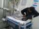Policías Viales de Aguascalientes le brindan los primeros auxilios a menor de dos meses de edad que cayó en paro respiratorio