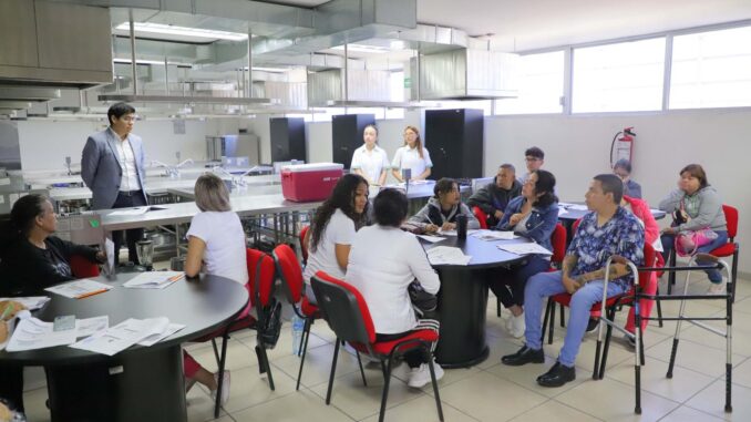 UAA llevó a cabo taller de Nutrición para Pacientes y Familiares con Enfermedad Renal
