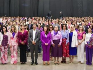 Gobernadora Tere Jiménez encabeza conmemoración del Día Internacional de la Mujer
