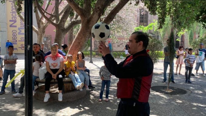 Invita Municipio de Aguascalientes a las actividades "Me late el barrio" en el tianguis de las Huertas