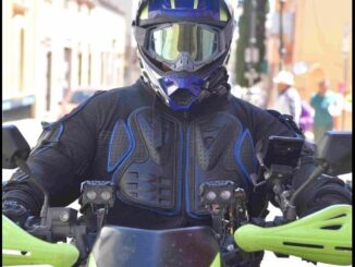 Recuerda Policía Vial a motociclistas que deben circular por los carriles de extrema derecha