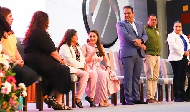 Gobierno del Estado y Consulado Americano respaldan a interesados en laborar en el país vecino