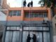 Policías Municipales de Aguascalientes en espectacular operativo detienen a sujeto que se encontraba desmantelando un edificio