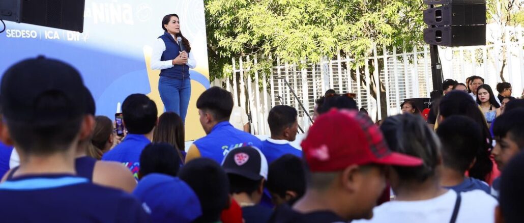 Festeja Gobernadora Tere Jiménez a niñas y niños de los municipios por su día