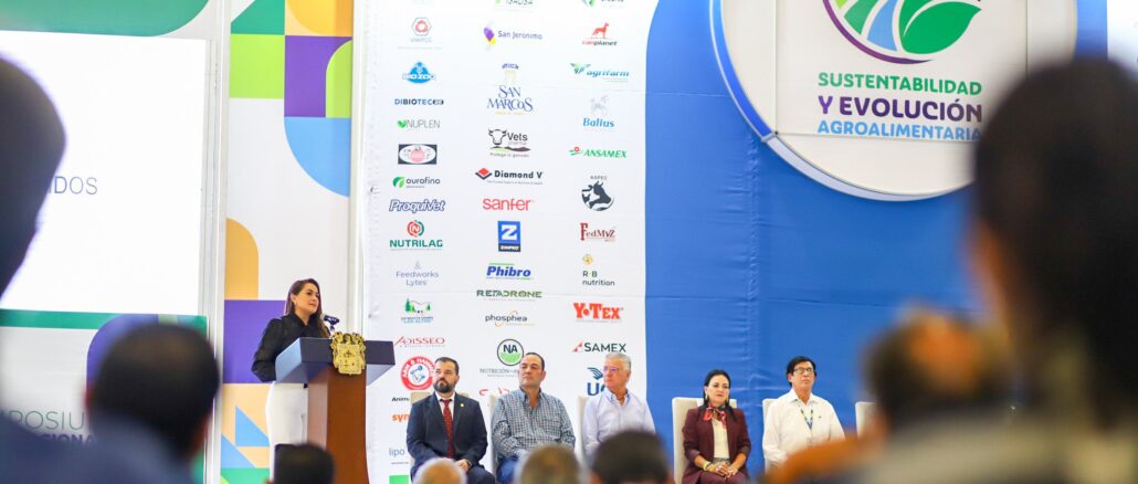 Inaugura Gobernadora Tere Jiménez la Expo Leche Gilsa; reiteró su apoyo a productores del sector