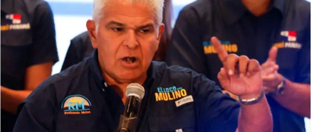 Mulino gana presidencia de Panamá; Martinelli celebra