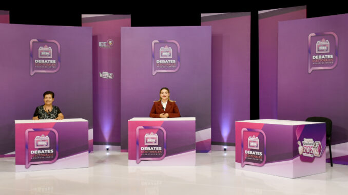 Celebra IEE debate entre candidaturas a Diputación Local del Distrito 15