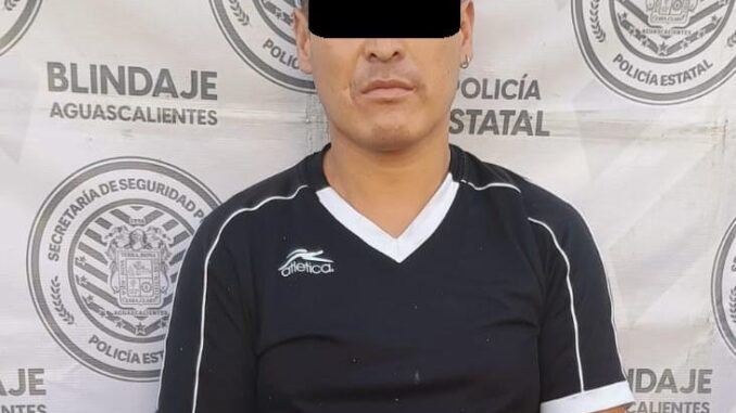 Persona detenida por posesión de droga