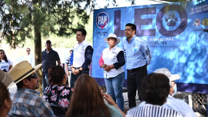 Agradece Leo Montañez el apoyo a las familias de la colonia Reencuentro