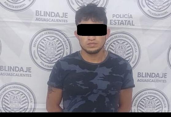 Persona detenida por posesión de droga
