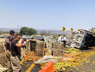 Atienden accidente de tránsito en el Libramiento Poniente