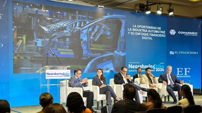 Participa Gobernadora Tere Jimènez en Encuentro Nacional sobre Nearshoring y la industria automotriz