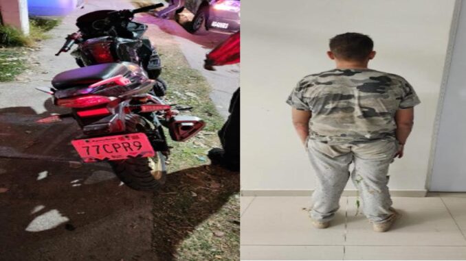 Policías Municipales de Aguascalientes detienen a una persona por conducir una motocicleta con reporte de robo