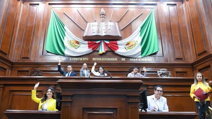 Congreso de Aguascalientes expidió la Convocatoria para la celebración del Parlamento Juvenil